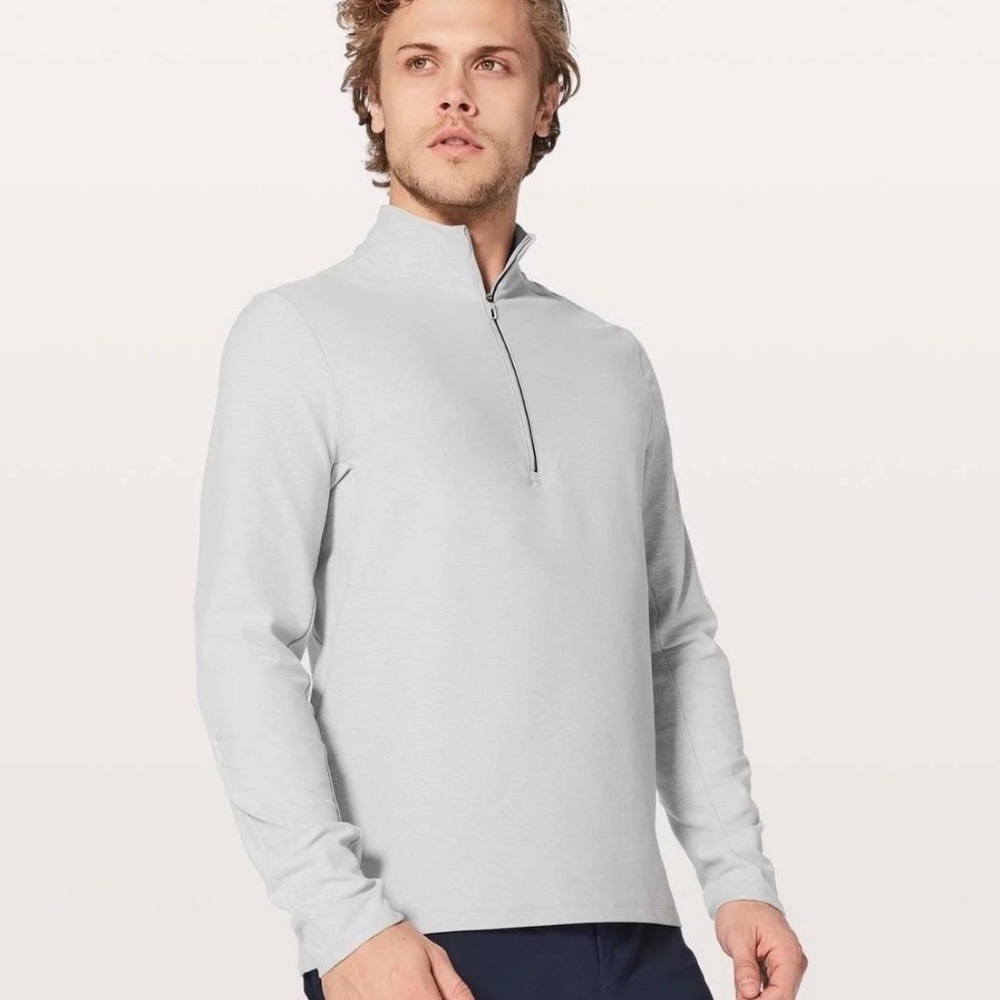 Lululemon Surge Warm Mens Medium Heathered Sea Salt Gray 1/2 Zip Reflective